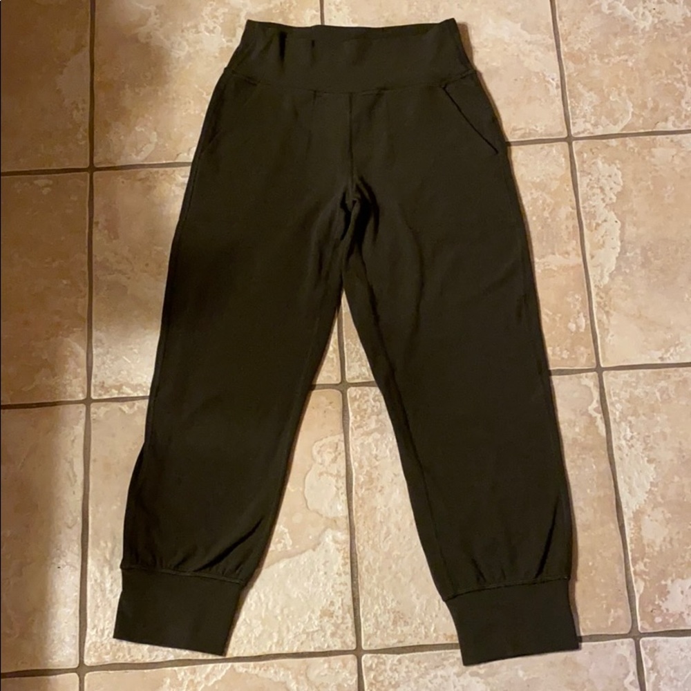 Lululemon army green align cropped jogger, size 2.
